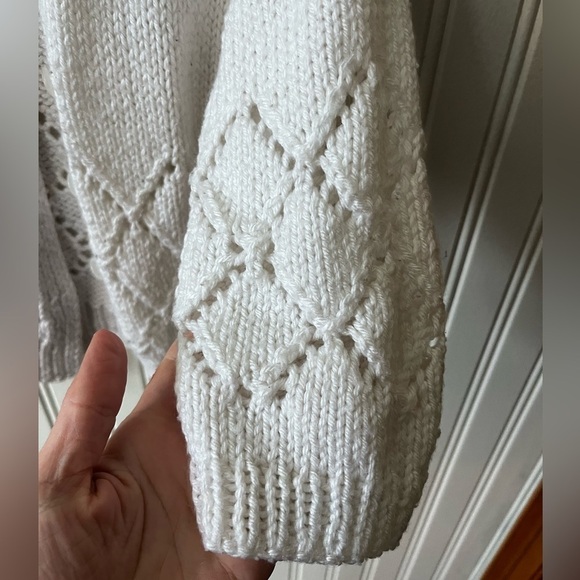 Vintage Girls Knit White Sweater 2T-4T Handmade with Buttons - Picture 3 of 4